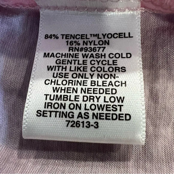 Ryegrass Buckingham Rose Button Front Semi Sheer Ruffle Sleeve Blouse. Size XL. - Picture 13 of 13